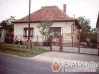 Boldizs�r Vend�gh�z �s Apartmanh�z - Cser�pfalu