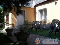 Fenyves Vend�gh�z - Bakonyb�l