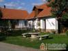 Patakparti Pihen� - Cser�pfalu; sz�ll�s t�pusa: vend�gh�z