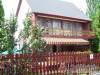 Sipos-h�z - Balatonf�ldv�r; sz�ll�s t�pusa: vend�gh�z