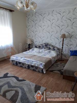 Tibor Vend�gh�z (K�z�p-Dun�nt�l > Fej�r megye > Bakonycsernye)