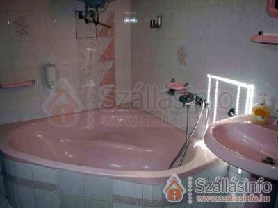Well Panzi� (D�l-Dun�nt�l > Baranya megye > Orf�)