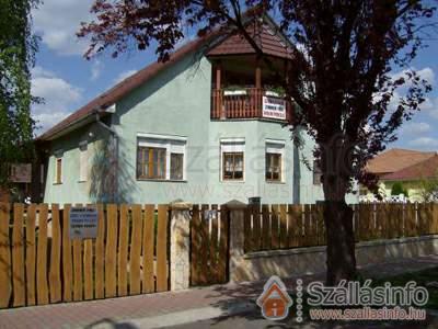 Zöldház Apartman (Észak-Magyarország > Borsod-Abaúj-Zemplén megye > Tiszaújváros)