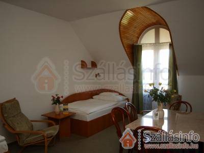 Apartmanszálló 63449 (South Transdanubian > Baranya megye > Harkány)