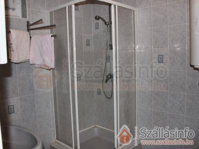 Apartmanház 63525 (Nyugat-Dunántúl > Zala megye > Zalakaros)