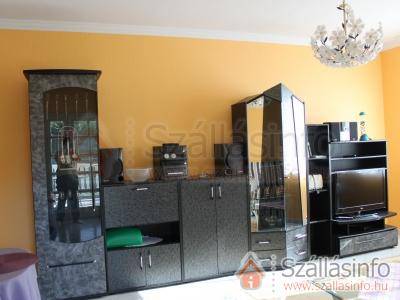 Apartmanház 63526 (West Transdanubian > Zala megye > Zalakaros)