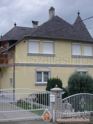 Apartmanház 63791 (West Transdanubian > Zala megye > Hévíz)