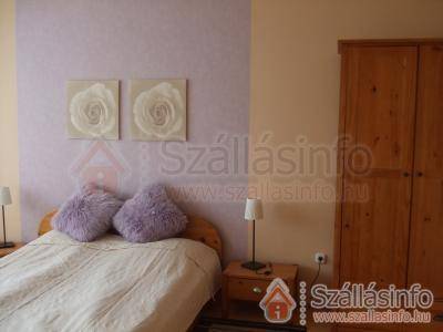 Apartmanház 64001 (West Transdanubian > Zala megye > Hévíz)