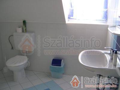 Apartmanház 65458 (South Transdanubian > Somogy megye > Siófok)