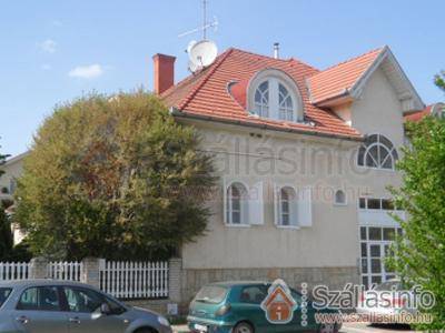 Apartmanok 65491 (Észak-Alföld > Hajdú-Bihar megye > Hajdúszoboszló)