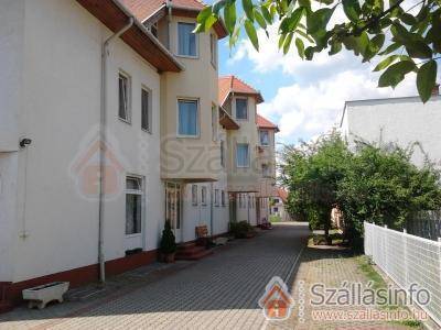 Apartman Pávai-Silye (North Plain > Hajdú-Bihar megye > Hajdúszoboszló)