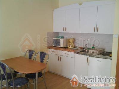 Apartman Pávai-Silye (North Plain > Hajdú-Bihar megye > Hajdúszoboszló)