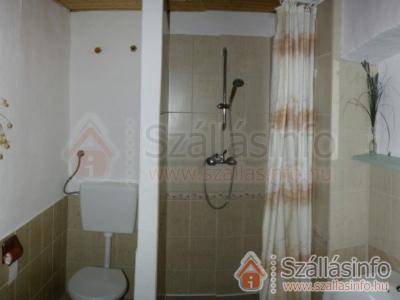 Apartman Vörösdombi Vendégház (Süd Transdanubien > Baranya megye > Cserkút)
