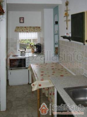Apartman Vörösdombi Vendégház (Süd Transdanubien > Baranya megye > Cserkút)