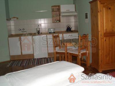 Apartments Mini-Hotel (South Plain > Csongrád megye > Csongrád)
