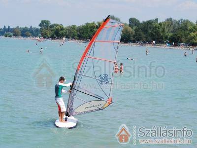 Aqua Camp Aranypart Siófok (South Transdanubian > Somogy megye > Siófok-Szabadifürdő)