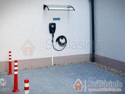 Aquarius Apartments (Észak-Magyarország > Borsod-Abaúj-Zemplén megye > Miskolctapolca)