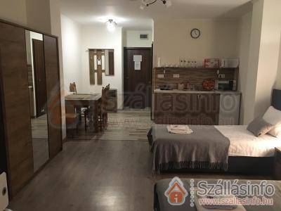 Aranykorona Történelmi Hotel-Étterem (Észak-Magyarország > Borsod-Abaúj-Zemplén megye > Miskolc)