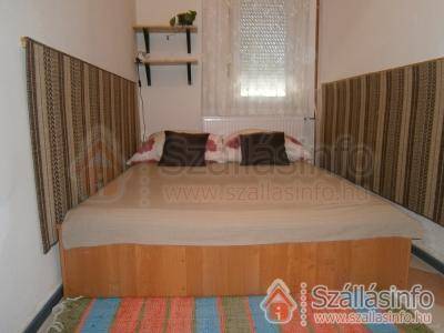Árpád Apartman (Süd Transdanubien > Tolna megye > Szekszárd)