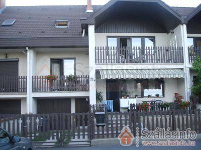 Attila Apartman (Süd Transdanubien > Somogy megye > Siófok)