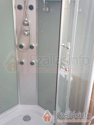 Attila Apartman (South Transdanubian > Somogy megye > Siófok)