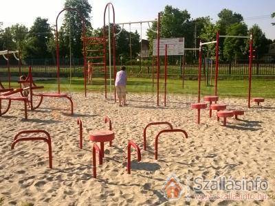 Balatonkenese Apartman (Central Transdanubian > Veszprém megye > Balatonkenese)