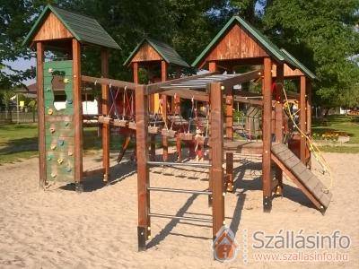 Balatonkenese Apartman (Közép-Dunántúl > Veszprém megye > Balatonkenese)