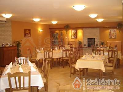 Bavaria Hotel*** és Étterem (West Transdanubien > Győr-Moson-Sopron megye > Abda)