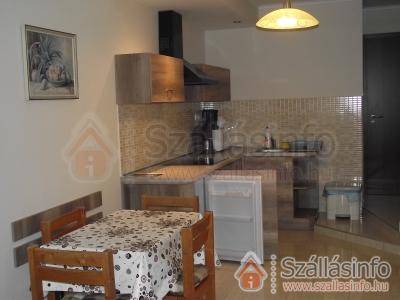 Besenyei Apartman (West Transdanubian > Vas megye > Sárvár)