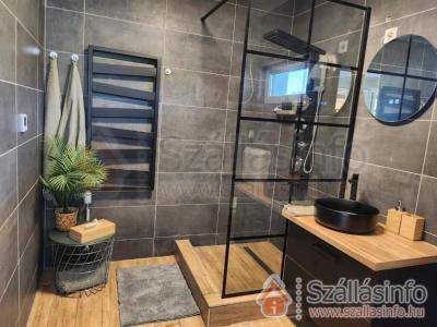 Chillhouse Császárszállás (Észak-Alföld > Szabolcs-Szatmár-Bereg megye > Nyíregyháza)