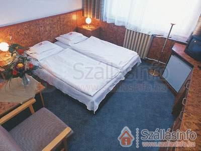 Hotel Délibáb*** (North Plain > Hajdú-Bihar megye > Hajdúszoboszló)