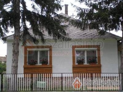 Döre Vendégház (West Transdanubien > Győr-Moson-Sopron megye > Bakonyszentlászló)