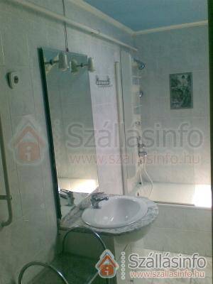 Dorina Apartmanház (South Transdanubian > Somogy megye > Siófok)