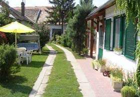 Prajda Apartman - Dunafldvr