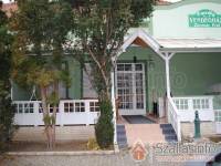 Family Apartmanhotel - Gyula