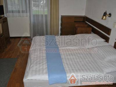 Harmónia Apartmanház (Süd Transdanubien > Somogy megye > Balatonlelle)