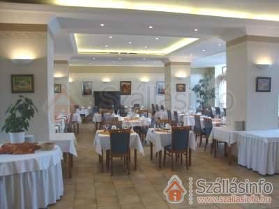 Hasik Hotel**** (Zentral Transdanubien > Veszprém megye > Döbrönte)