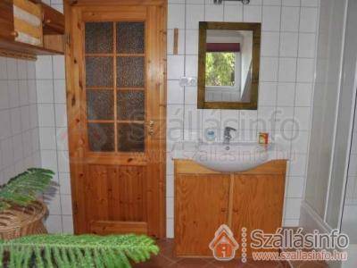 Hatház Apartman (South Transdanubian > Baranya megye > Pécs)