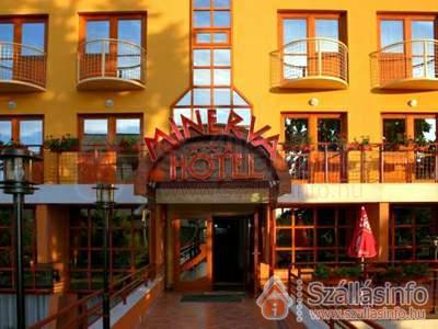 Hotel Minerva (West Transdanubian > Győr-Moson-Sopron megye > Mosonmagyaróvár)