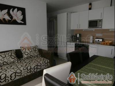 Kohl Wellness Apartman (South Transdanubian > Somogy megye > Siófok)