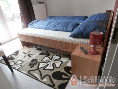 Kohl Wellness Apartman (South Transdanubian > Somogy megye > Siófok)