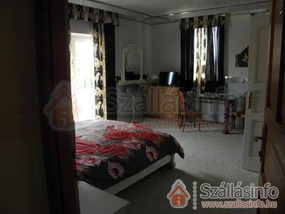 Kristály Apartman (West Transdanubien > Zala megye > Hévíz)