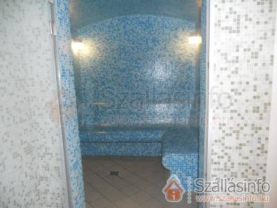 La Perla Apartman (South Transdanubian > Somogy megye > Siófok)