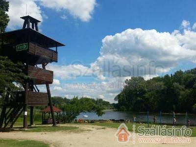 Lakilak pihenőház a Holt-Tisza partján (South Plain > Bács-Kiskun megye > Lakitelek)