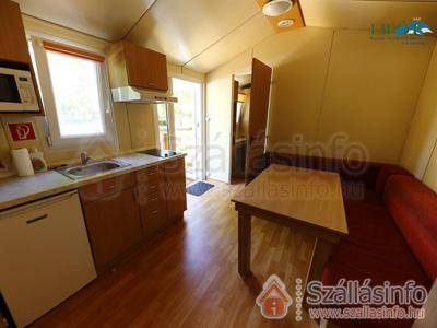Lipóti Termál- és Élményfürdő & Camping**** (West Transdanubian > Győr-Moson-Sopron megye > Lipót)