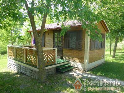 Lipóti Termál- és Élményfürdő & Camping**** (Nyugat-Dunántúl > Győr-Moson-Sopron megye > Lipót)