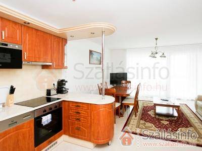 Luxury Apartment Hotel (South Transdanubian > Somogy megye > Siófok)