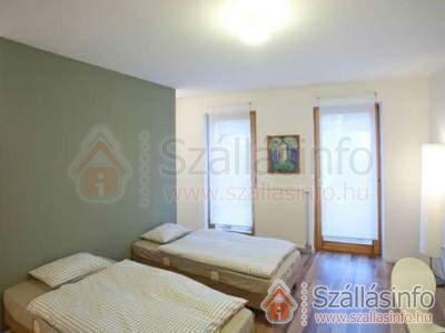 Lyceum Apartman (South Transdanubian > Baranya megye > Pécs)