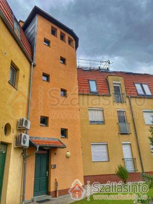 Magenta Apartman (South Plain > Csongrád megye > Mórahalom)