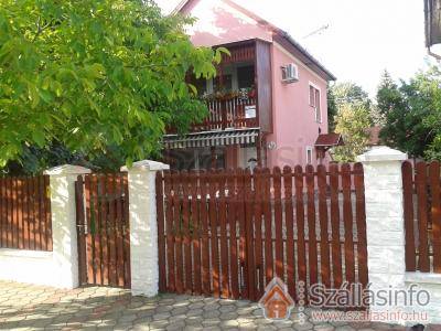 Mária Apartman (North Plain > Hajdú-Bihar megye > Hajdúszoboszló)
